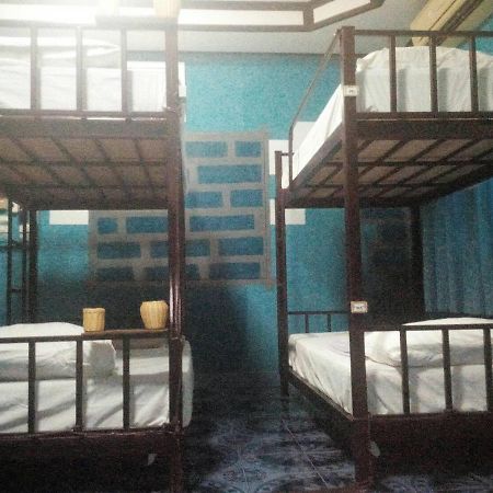Mini Hostel Koh Lanta Bagian luar foto