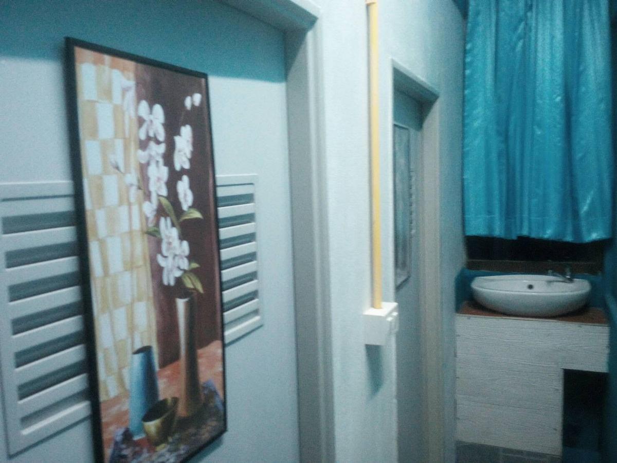 Mini Hostel Koh Lanta Bagian luar foto
